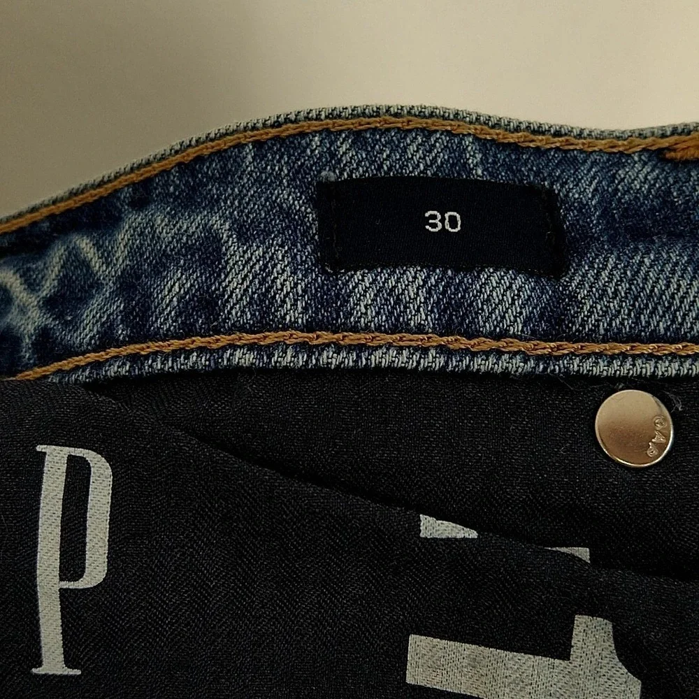 Gap Womens Denim Bermuda Shorts Size 30 Light Wash Distressed Casual Summer - Picture 6 of 7